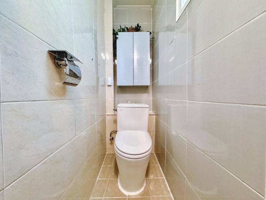Apartment Haebangchon Itaewon 3 Bedroom Seoul