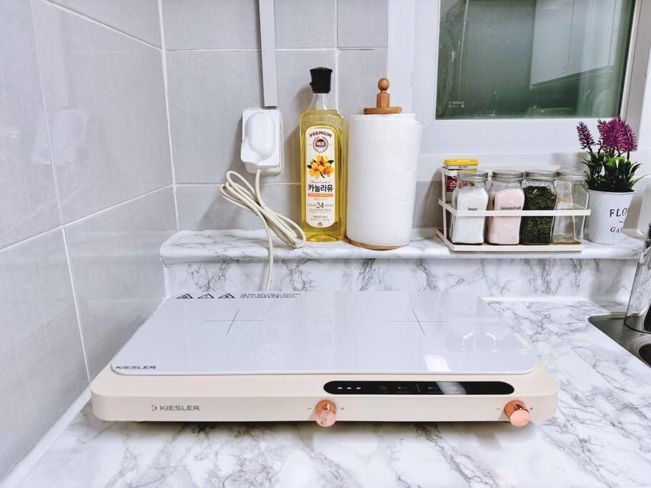 Haebangchon Itaewon 3 Bedroom *