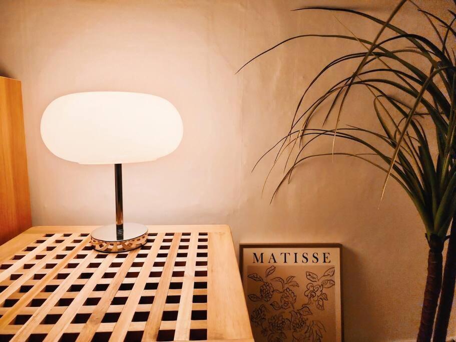 Apartment Haebangchon Itaewon 3 Bedroom *